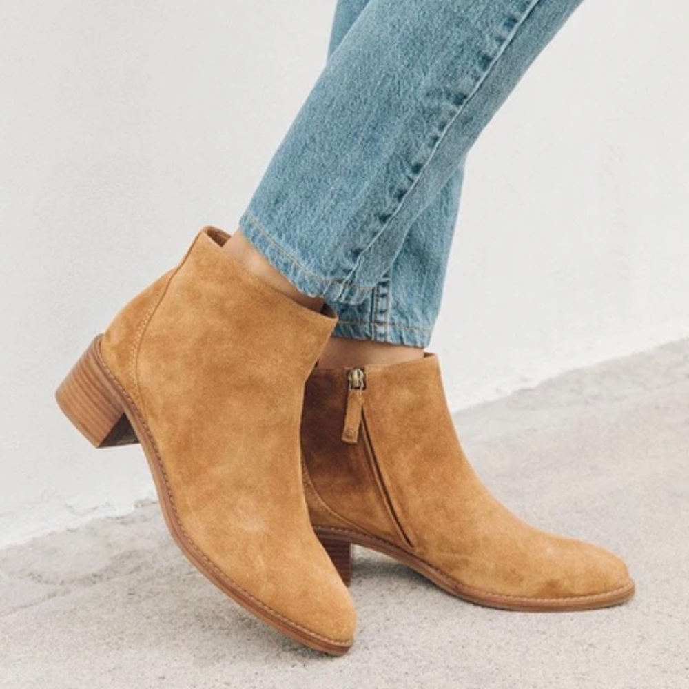 Soludos Kirby Bootie in Tan Size US 6.5